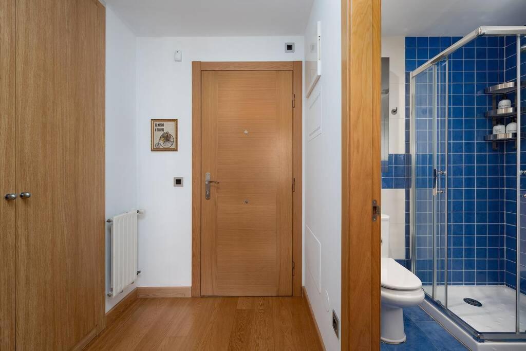 Ferienwohnung Apartamento Soleado, Aparcamiento Gratuito, A Pie Del Centro Oviédo Exterior foto